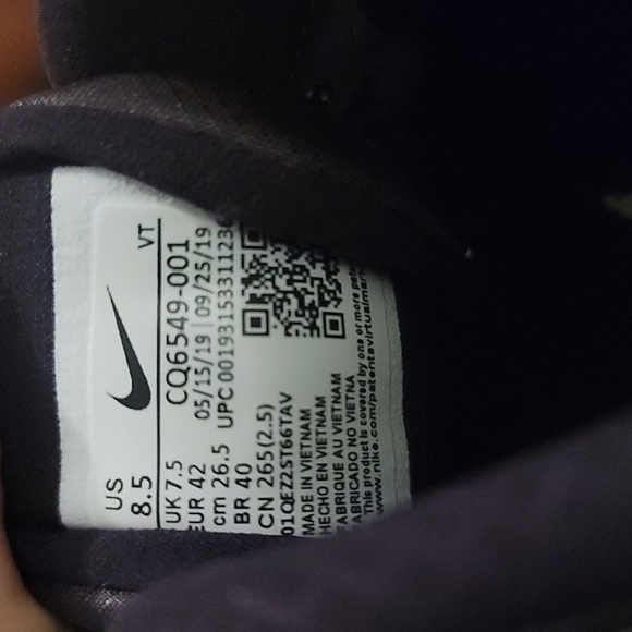 Men's Nike Air 270 React - Picture 5 of 7